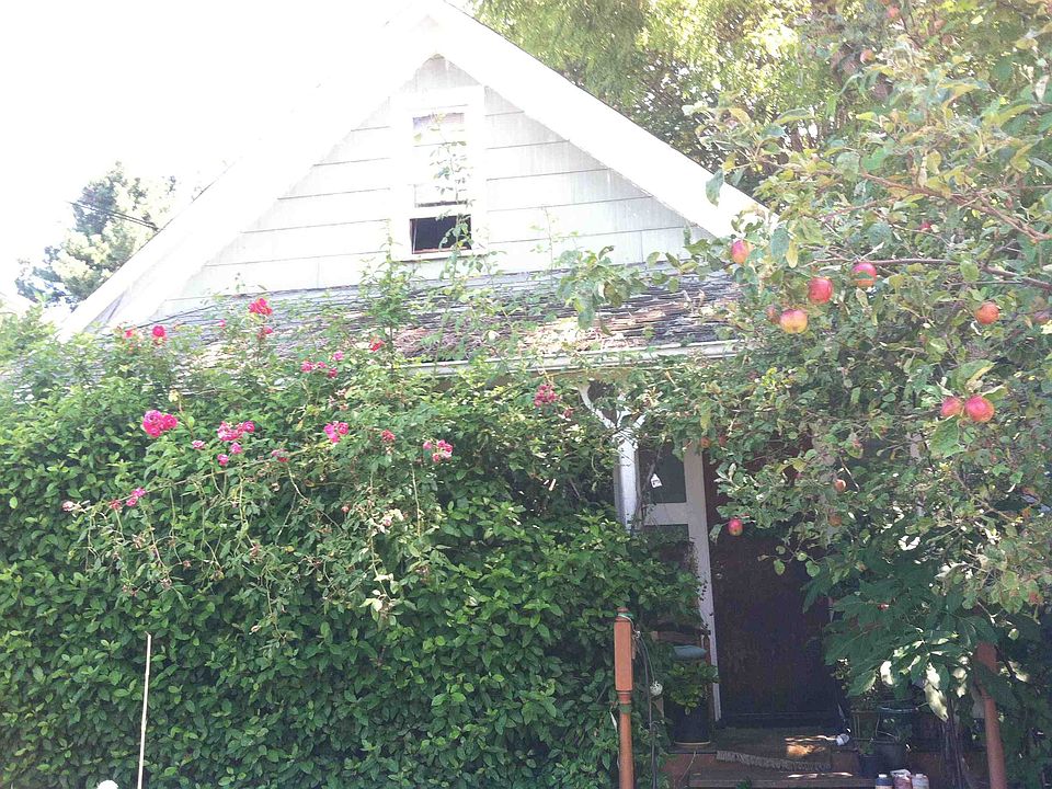1st image of 5614 Brooklyn Ave NE