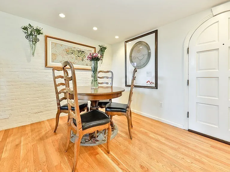 124 Beacon St #6-F-F — Photo 11