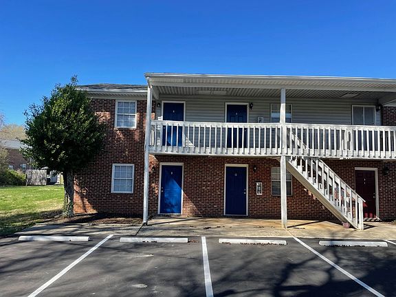 2nd image of 732-740 Hammer Ave #806-B