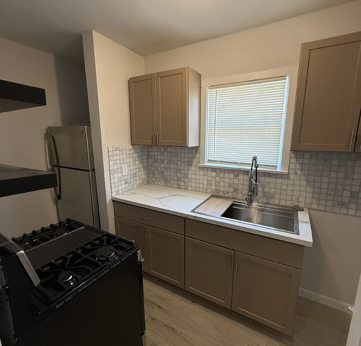 1 bed, 1.0 bath, 703 sqft, $1,475 — Photo 3