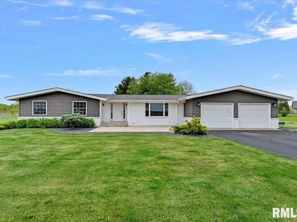 2493 Lenhart Rd, New Berlin, IL 62670