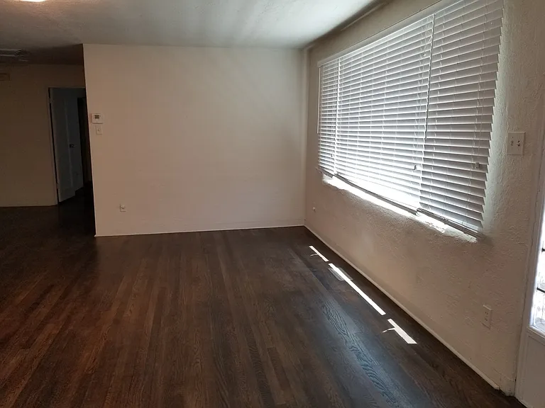 Spacious Den/Living room