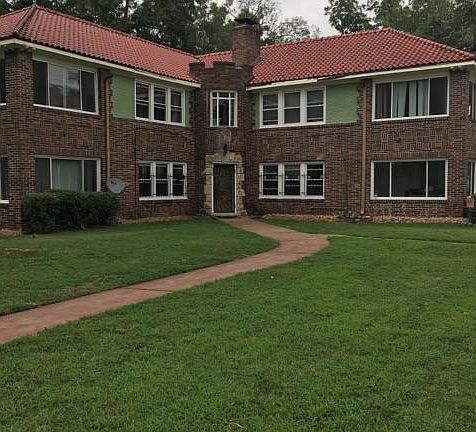 4-Plex Building