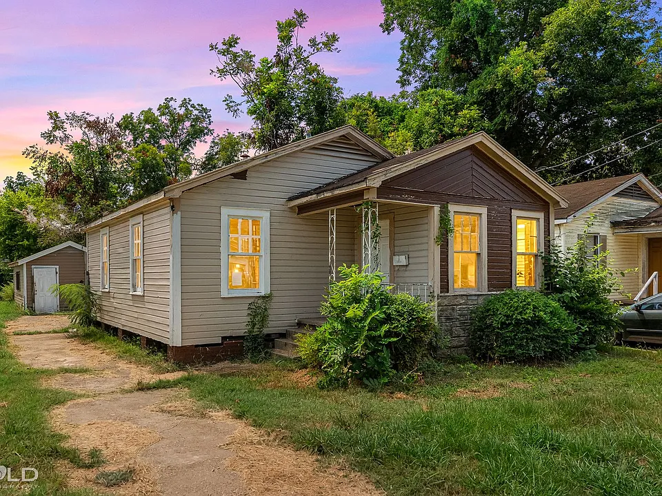 314 Kelly St