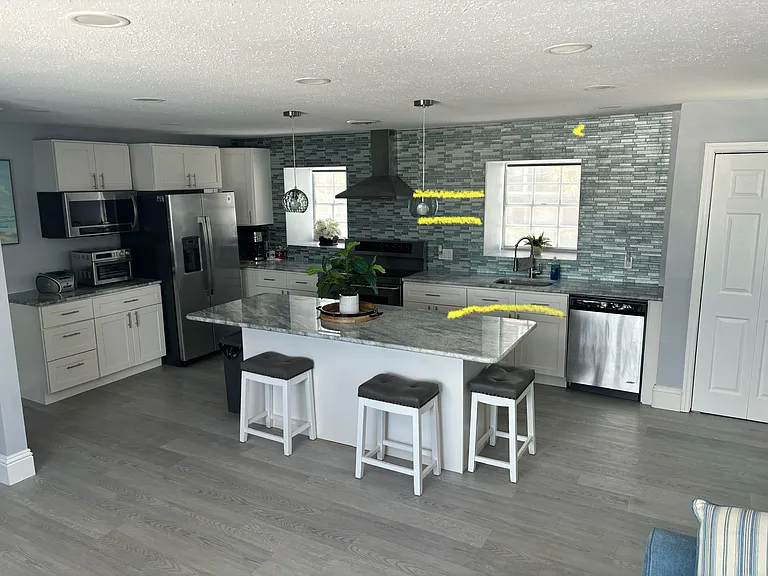 252 Dolphin Point #C — Photo 4