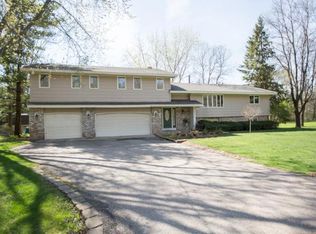 10515 Dunkirk Ln N, Maple Grove, MN 55369