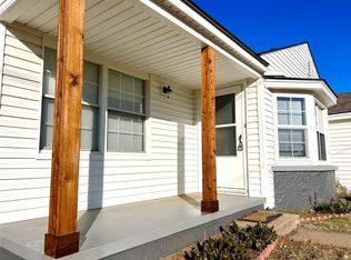 928 W Washington Ave, Chickasha, OK 73018