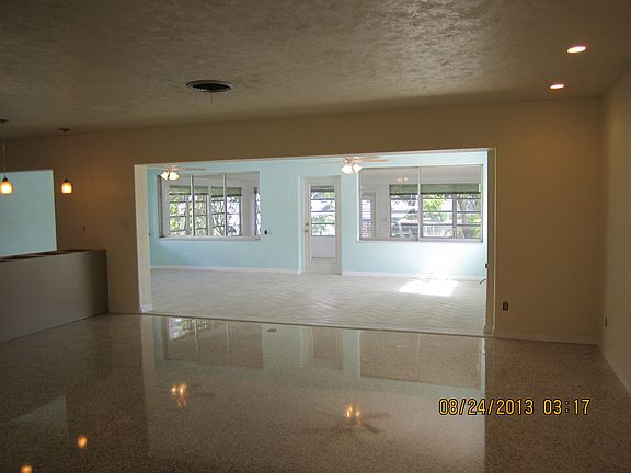 2nd image of 550 Lewis Blvd SE