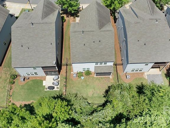 5th image of 5122 Mount Clare Ln