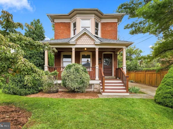 1006 Spring Ave, Fort Washington, PA 19034