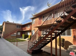 6208 S Victoria Ave #1, Los Angeles, CA 90043