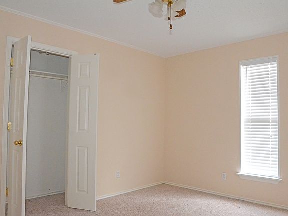 2nd image of 2313 Liberty Ln