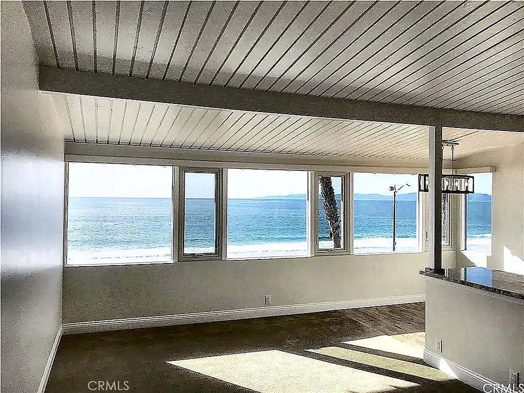 2 bed, 1000 sqft, $3,875 — Photo 3