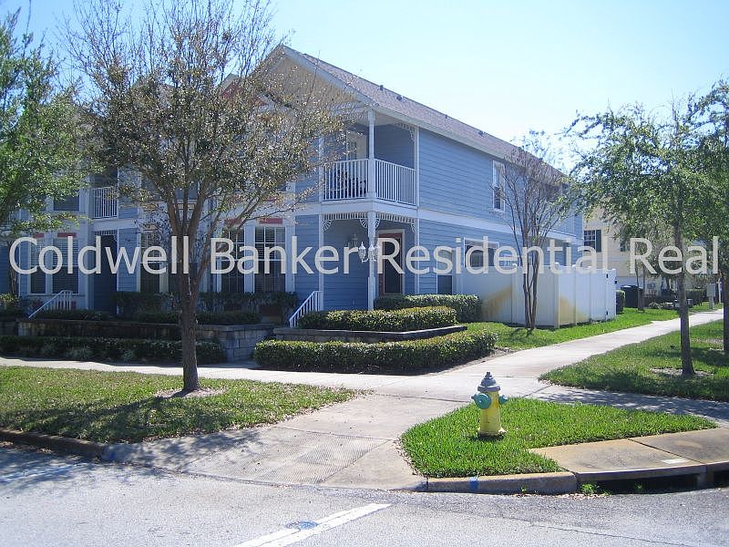 1st image of 698 4th Ave S