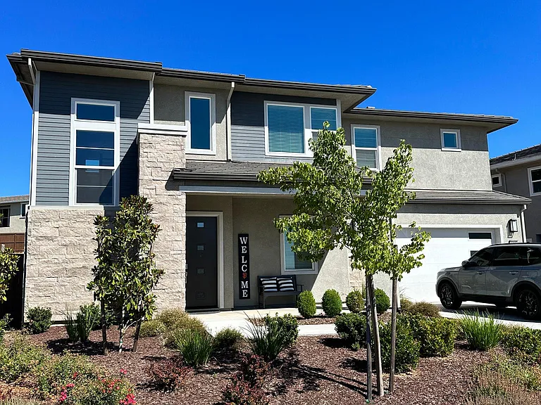 2307 Brannan Way — Photo 1
