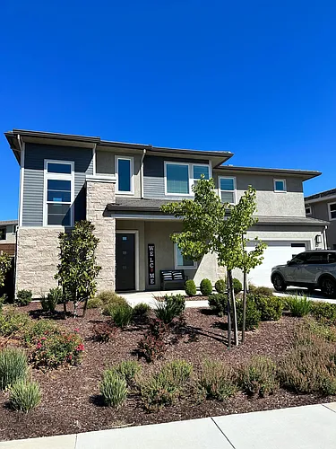2307 Brannan Way Photo 1