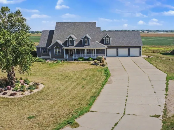 1440 Quarry Rd, Luverne, MN 56156