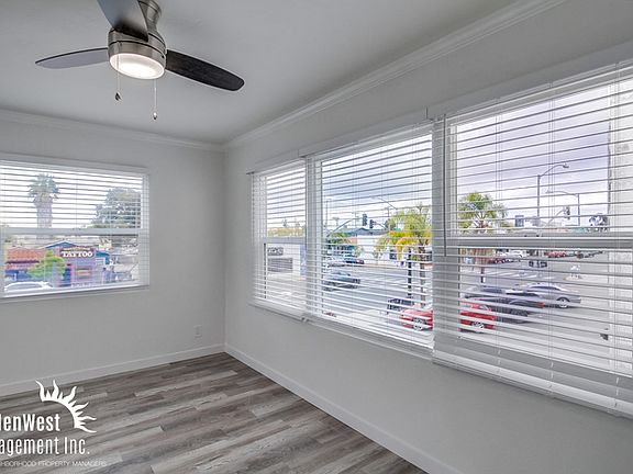 4th image of 3216 1/2 Adams Ave