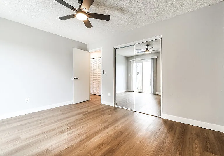 17641 E Temple Dr — Photo 8