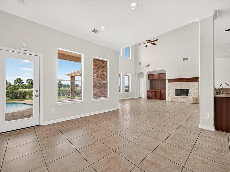 3719 Finch Springs Ln — Photo 18
