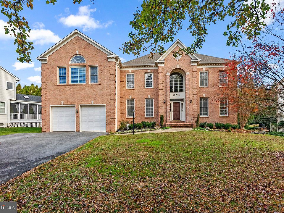 1st image of 13719 Willow Tree Dr