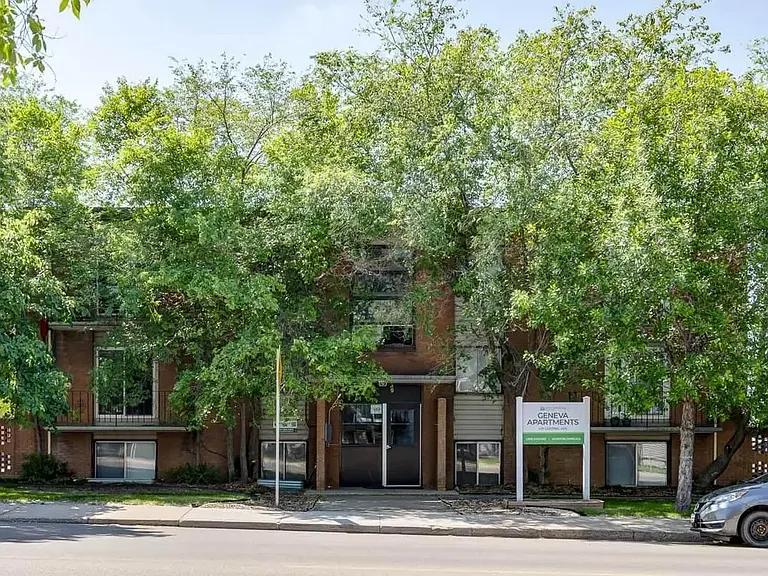 401 Central Ave — Photo 9