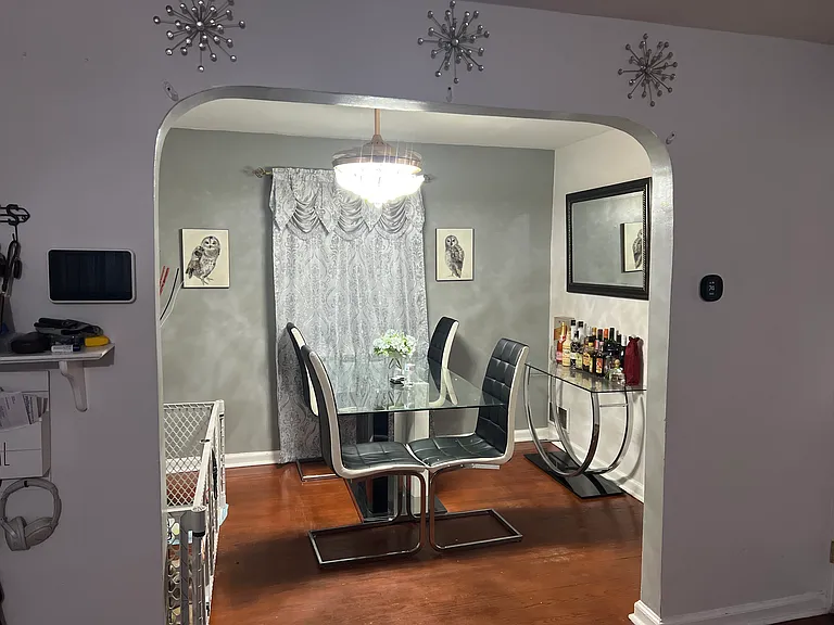 717 Sheridan Ave — Photo 5