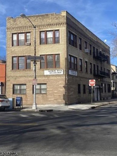 1st image of 969 S Orange Ave #3R