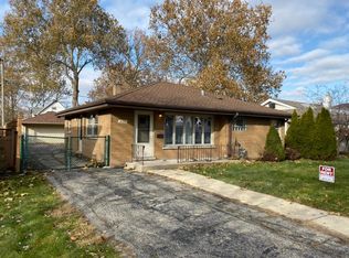 4122 Dubois Blvd, Brookfield, IL 60513