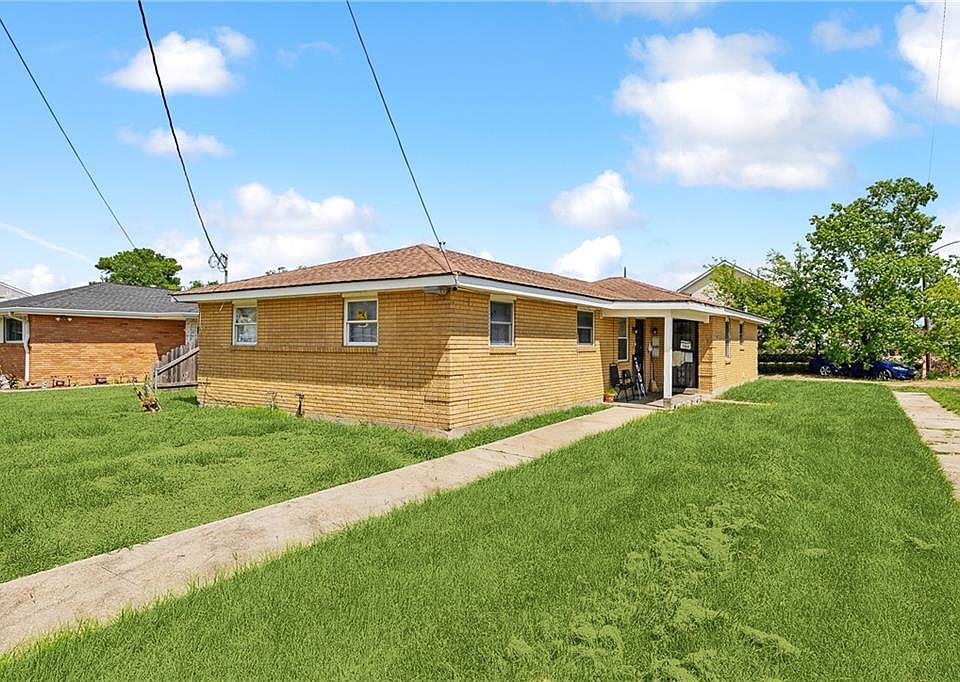 1st image of 4701-03 Rosemont Pl