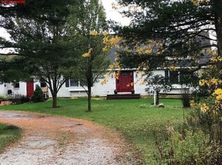 7851 Holden Rd, Stevensville, MI 49127
