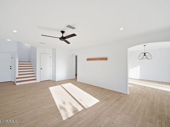 5th image of 5077 Kensington Way