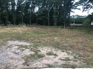 5282 Jackson Ct, Montague, MI 49437