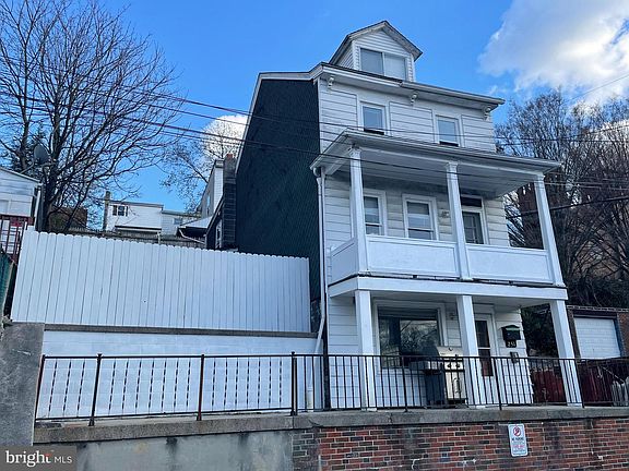 2nd image of 251 S Spruce St