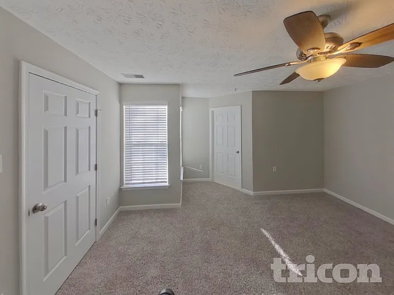 9845 Bayline Cir — Photo 8
