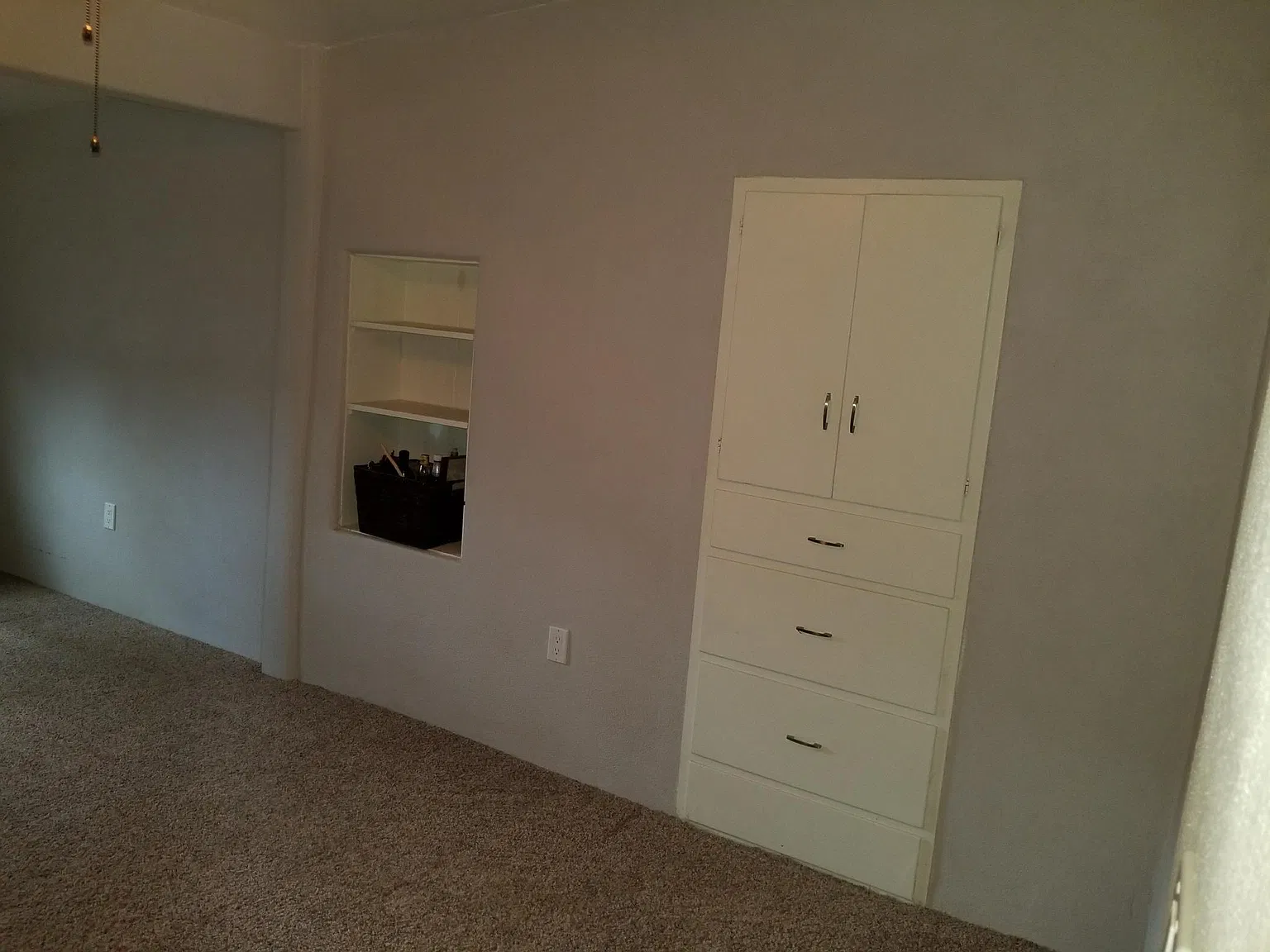 3 bed, 1400 sqft, $2,300 — Photo 4