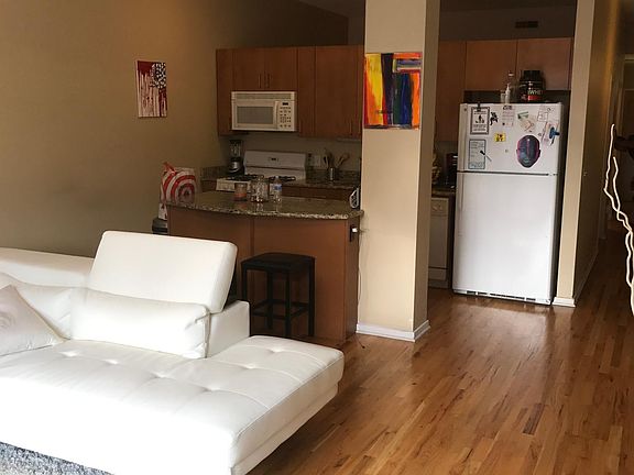 4th image of 3505 S Morgan St APT 216
