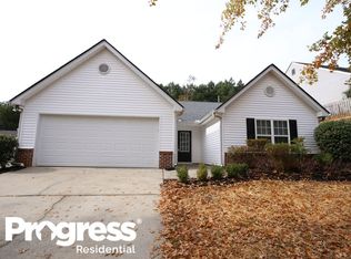 2085 Mina Lane Dr, Buford, GA 30518