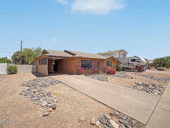 2nd image of 8432 E VIRGINIA Avenue