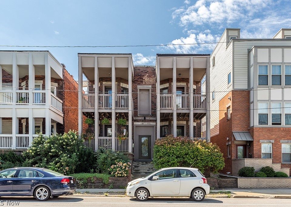 1st image of 10903 Detroit Ave