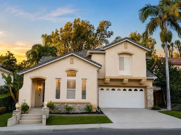 17 Lark Dr, Rancho Santa Margarita, CA 92688
