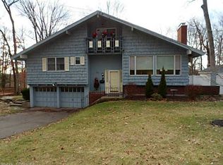 174 Ludlow Rd, Manchester, CT 06040