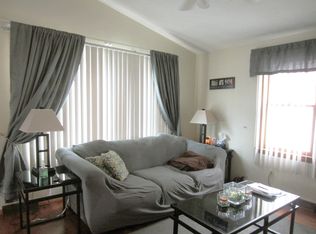 31 Fales St, Cranston, RI 02920