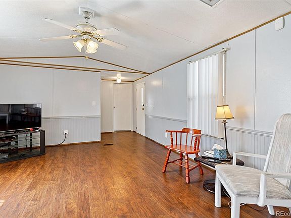 3rd image of 3524 N Cascade Avenue LOT 005