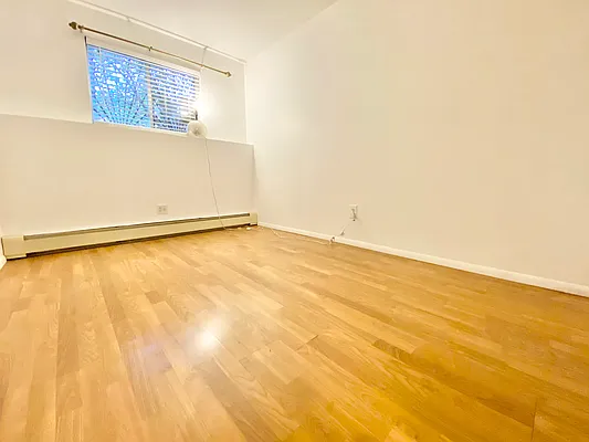 Rented by Keller Williams NYC | media 24