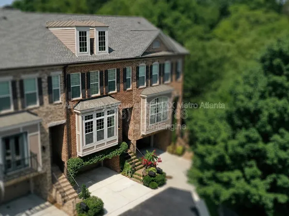 2688 Rivers Edge Dr NE, Atlanta, GA 30324