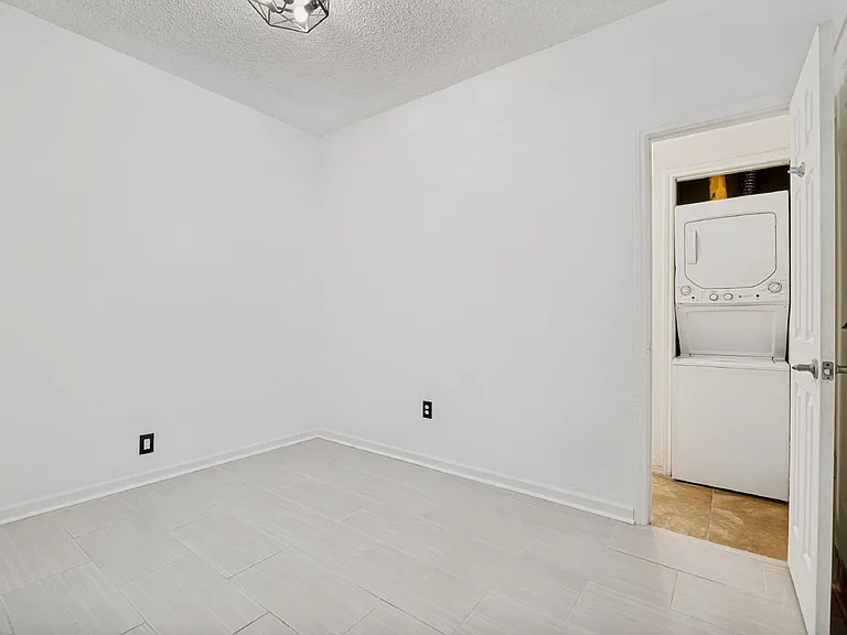 9254 Forest Ln #703 — Photo 17