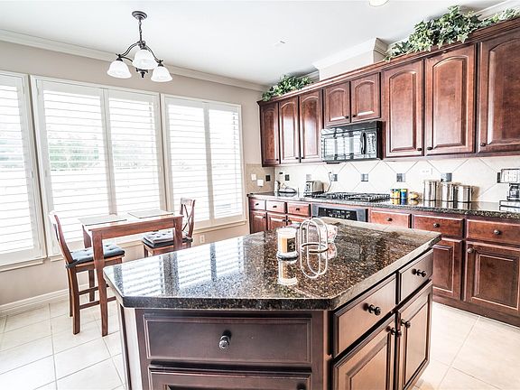 4th image of 4340 Lake Walk Ct #H