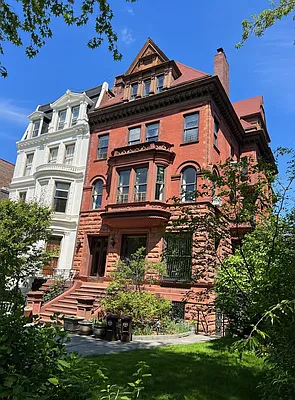 Rented by Corcoran | media 1