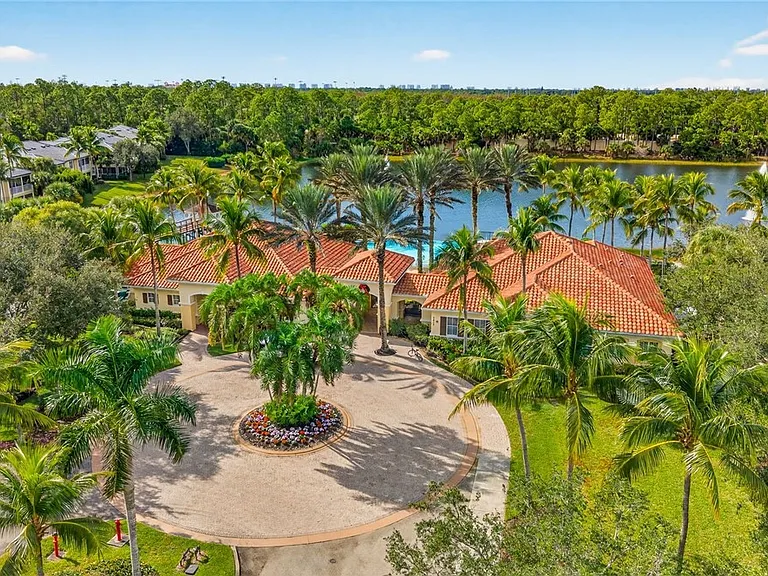 2001 Tarpon Bay Dr N #102 — Photo 3